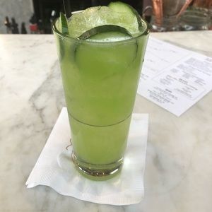 Meet your Posher, April